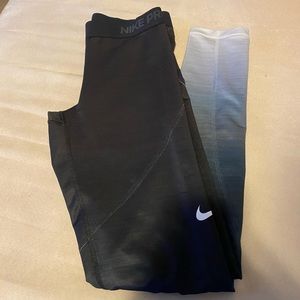 Nike Pro Leggings